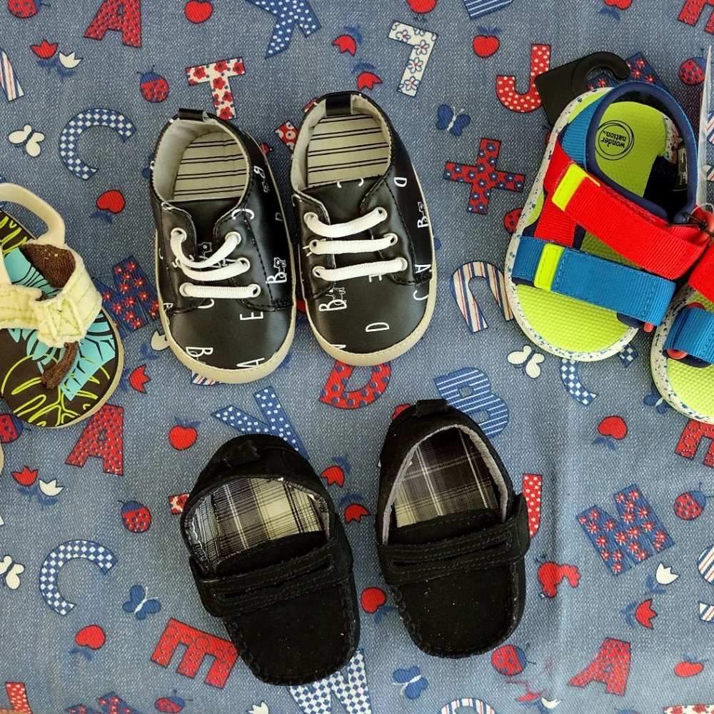 baby's shoes